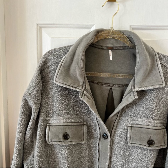 Free People Ruby Jacket in Dirty Olive Size M - Picture 3 of 5